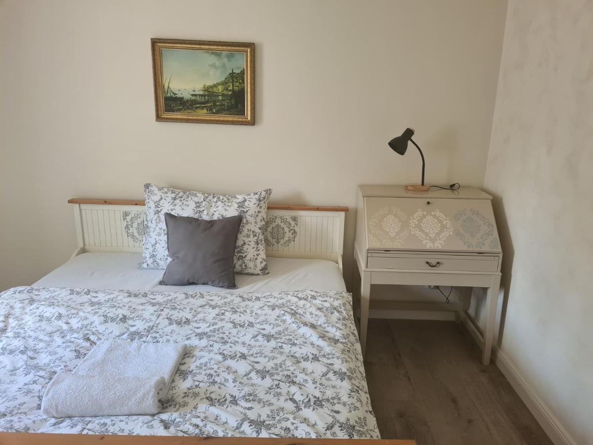 Airport Rooms Prague Luaran gambar